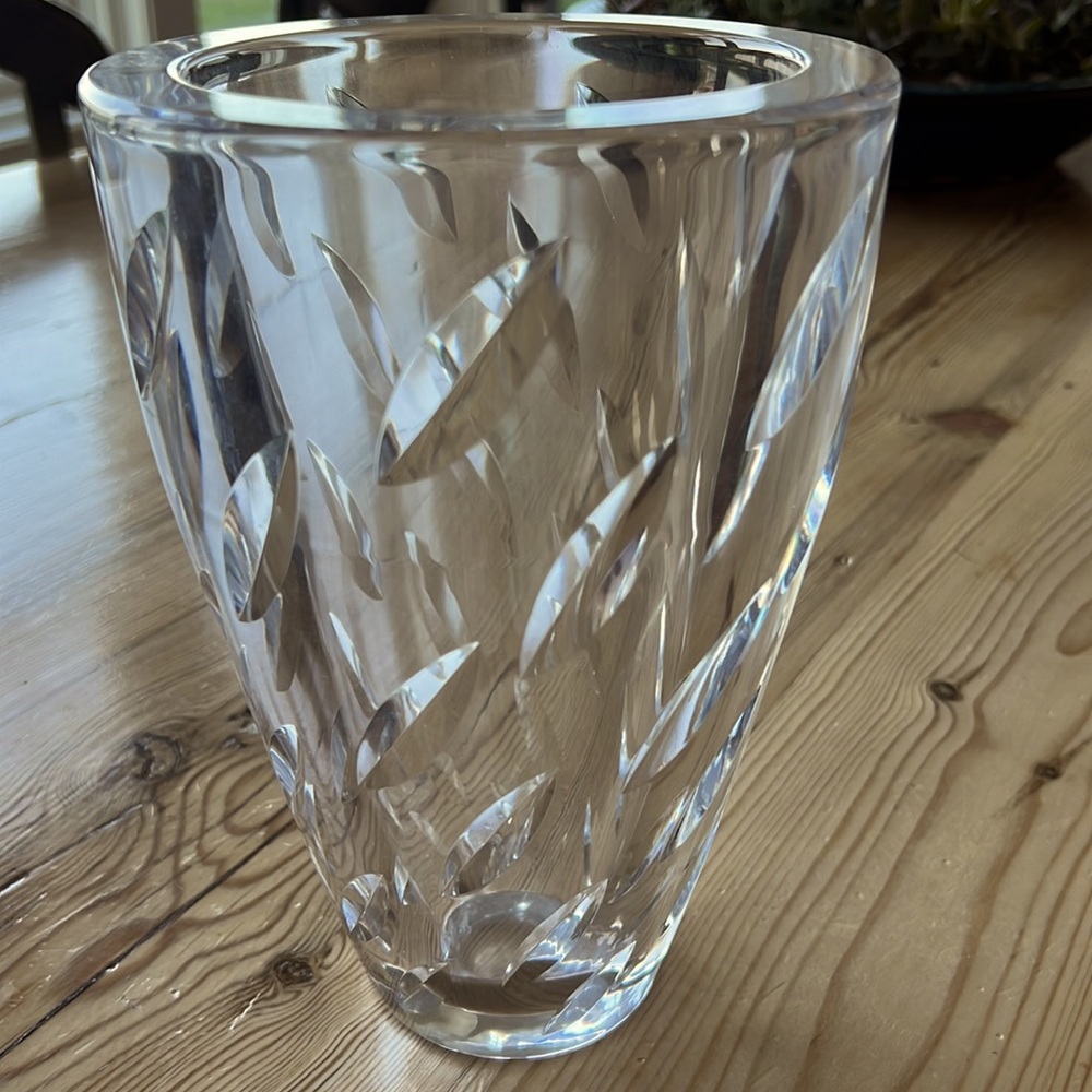 Vintage SASAKI crystal vase, 24% lead crystal, made in Japan.